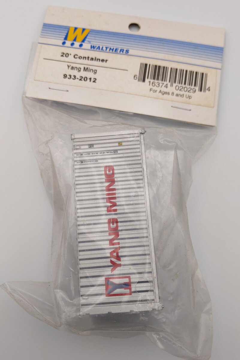 Walthers 933-2012 HO Scale Plastic 20' Container - Yang Ming