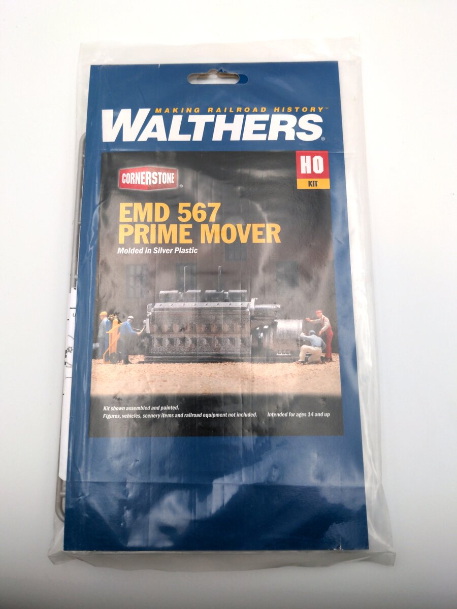 Walthers 933-3119 HO Scale EMD 567 Engine Prime Mover Kit