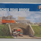 Walthers 933-3196 HO Concrete Arched Road Bridge Street System Structure Kit