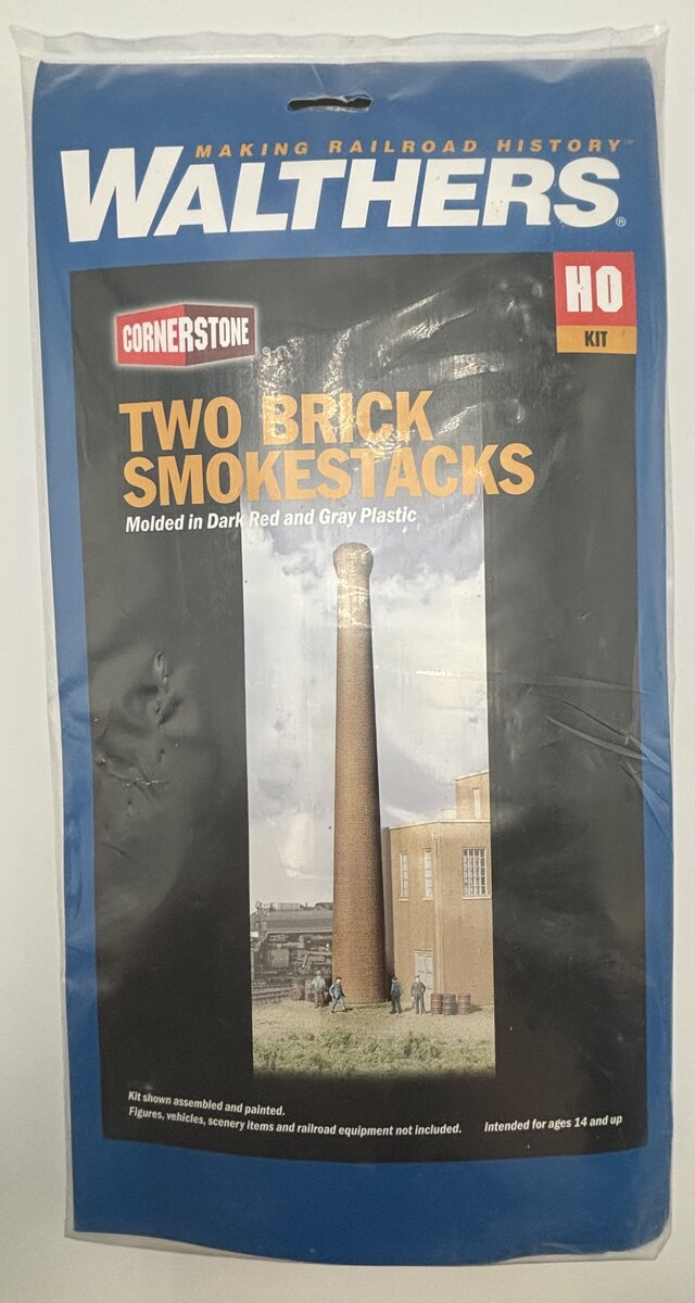 Walthers 933-3728 HO Scale Brick Smoke Stack (Pack of 2)