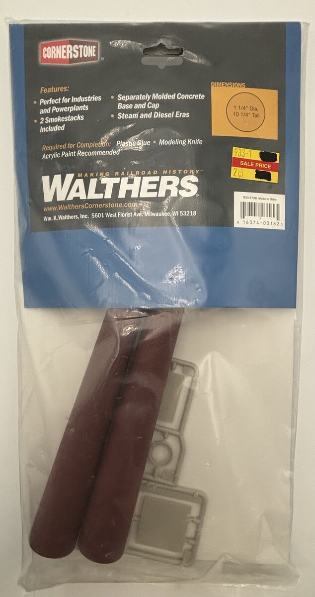 Walthers 933-3728 HO Scale Brick Smoke Stack (Pack of 2)