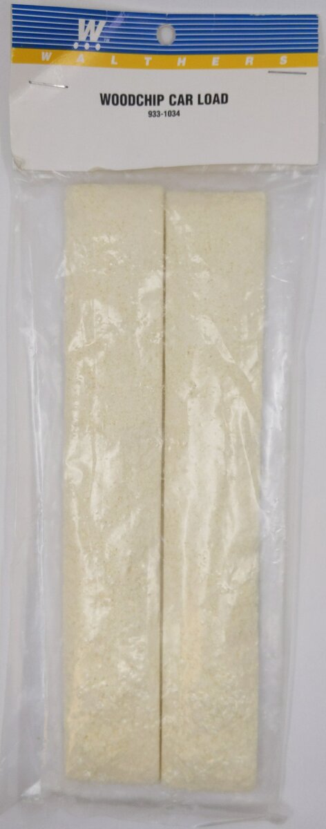 Walthers 933-1034 HO Load for Walthers 61' Wood Chip Cars (Pack of 2)