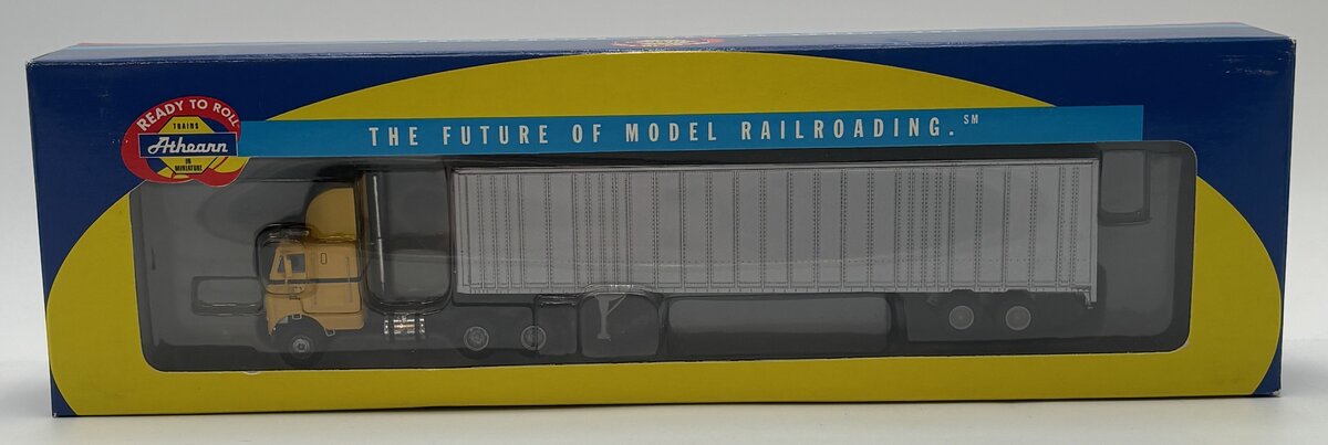 Athearn 91082 HO I.C.X. Freightliner w/48'' Wedge Trailer