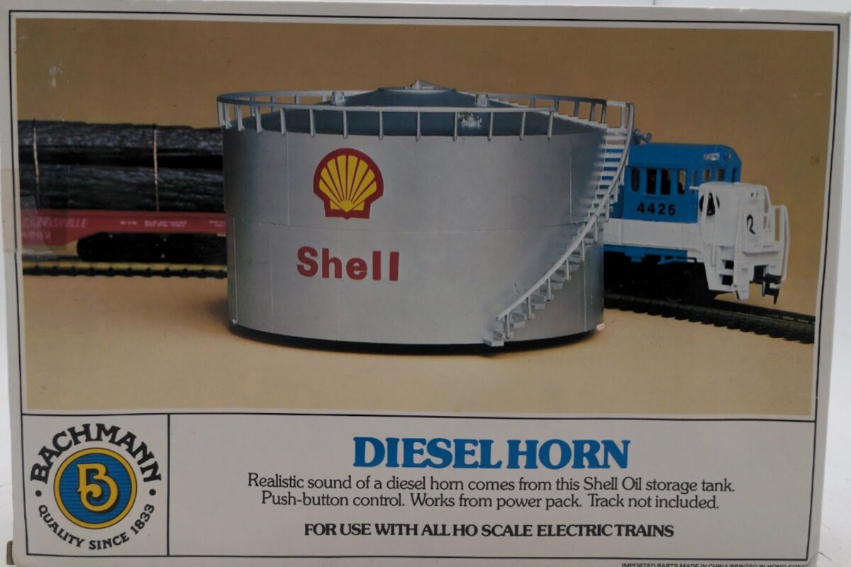 Bachmann 46208 HO Scale Sheell Oil Tank w/Diesel Horn Operating Accessories Kit