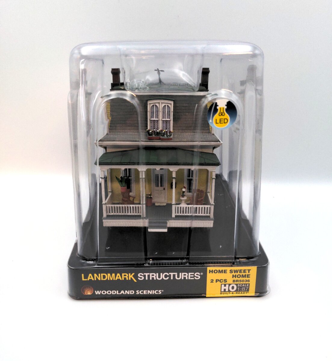 Woodland Scenics BR5036 HO Home Sweet Home Built-&-Ready Building
