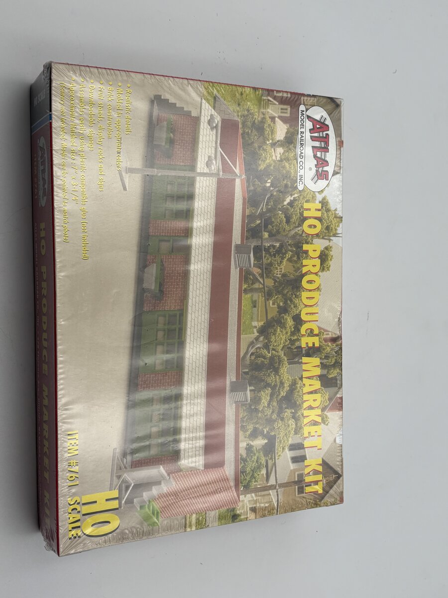Atlas 761 HO Scale Produce Market Kit