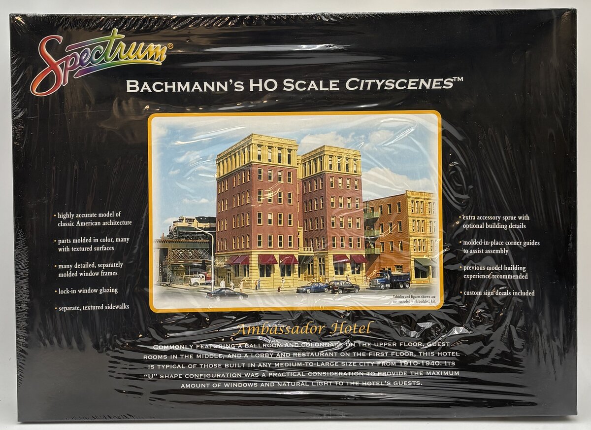Bachmann 88002 HO Scale Spectrum Ambassador Hotel Building Kit
