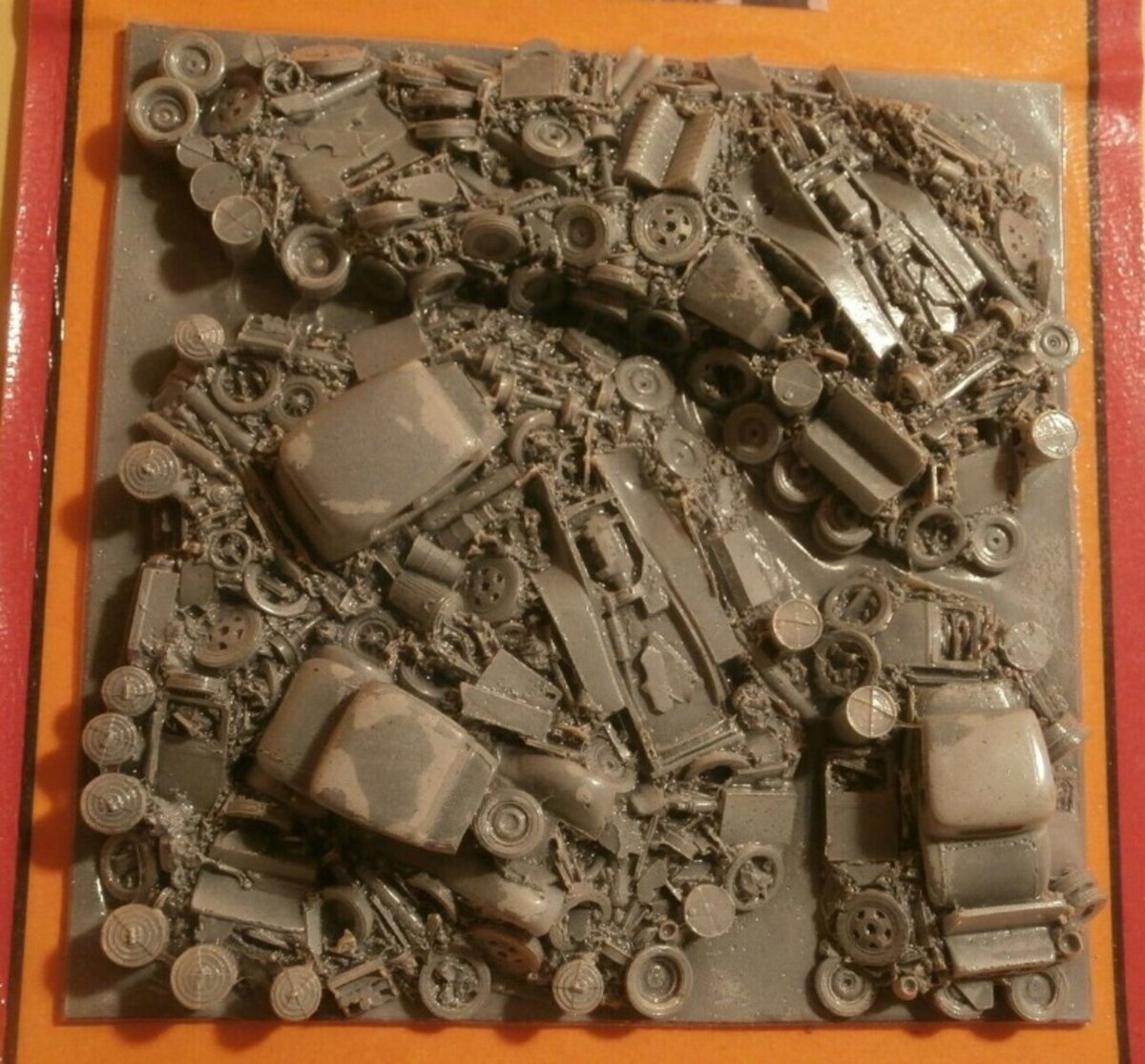 Chooch Enterprises 7128 HO Automobile Junk Piles Scenery