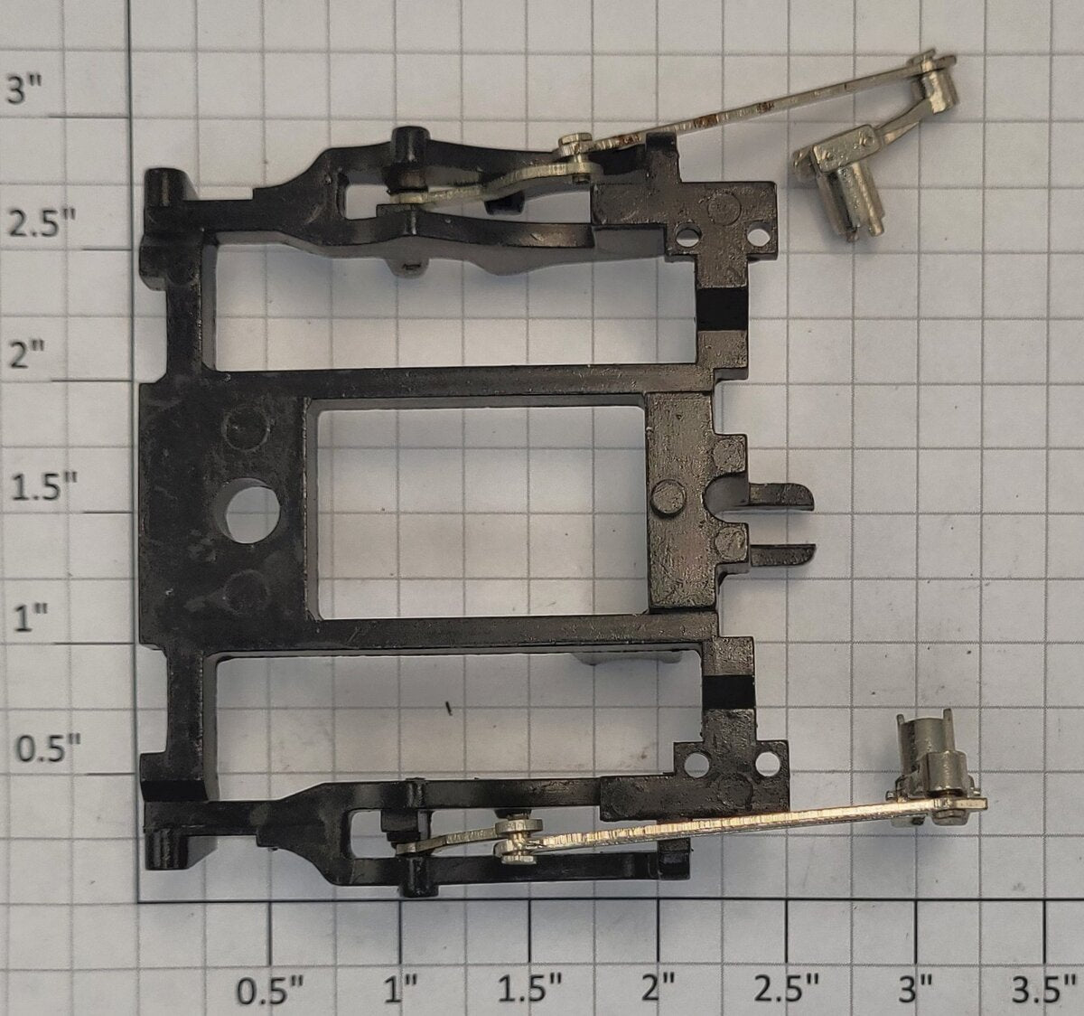 Lionel 8006-215 Valve Gear Hanger Assembly