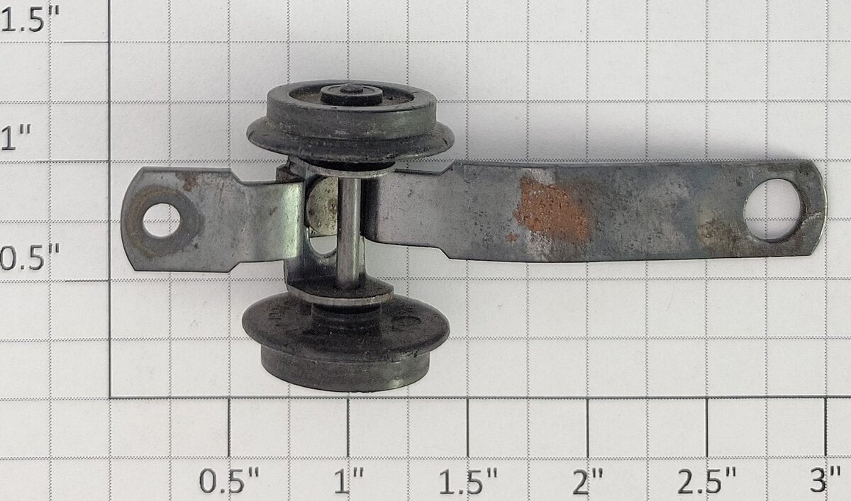 American Flyer PA10019A S Scale Rear Truck Wheel w/ Coupler Assy