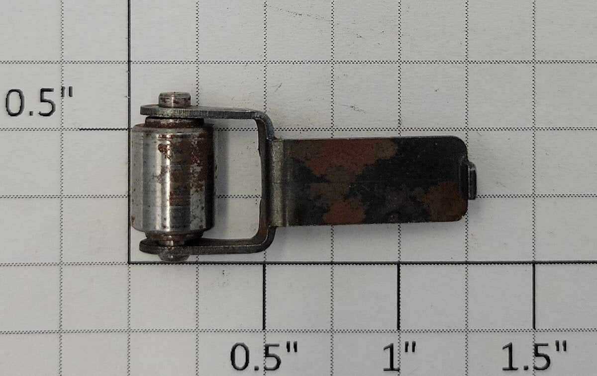 Lionel 229M-6 O Gauge Steam Locomotive Pickup Roller Arm & Roller