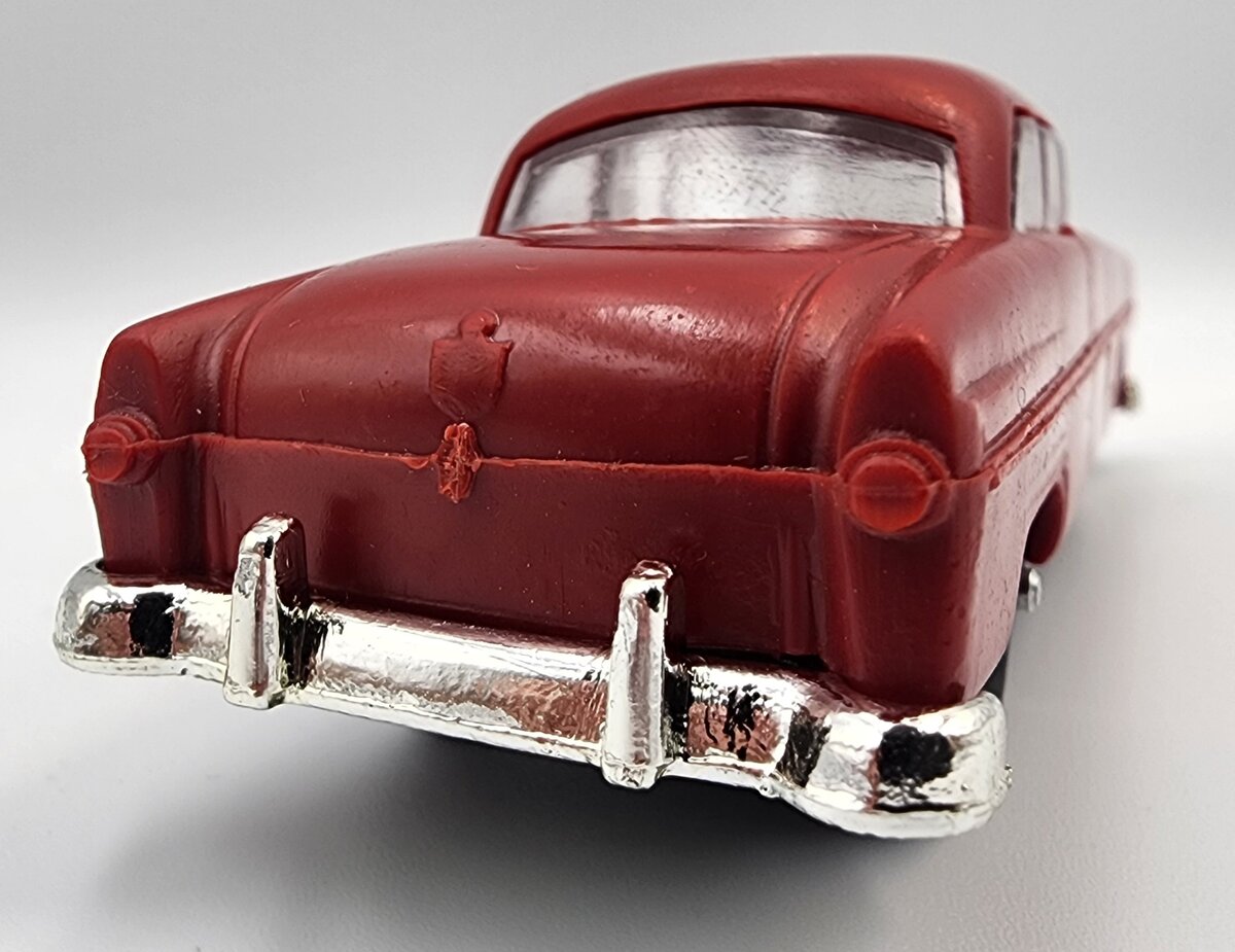 Lionel 6414-25 Red Repro Automobile with Chrome Bumpers
