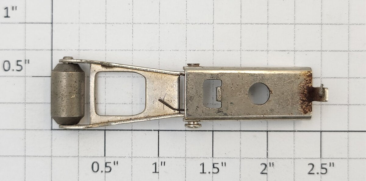 Lionel 2330-20 Collector Pickup Assembly