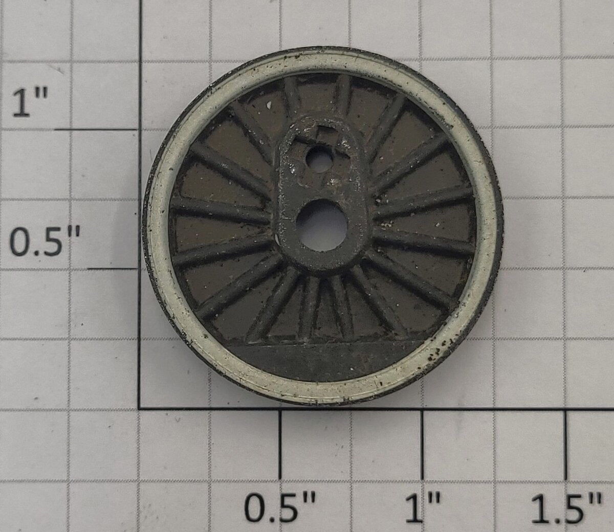Lionel 8003-21 Chessie 2-8-4 Center Drive Wheel with White Wall