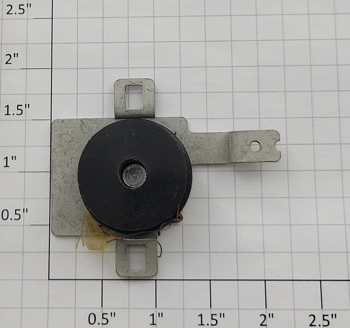 Lionel USC-11 Electormagnet Coil & Support