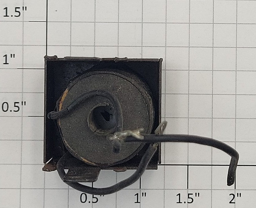 Lionel 3656-18 Corral Platform Coil & Bracket Assembly
