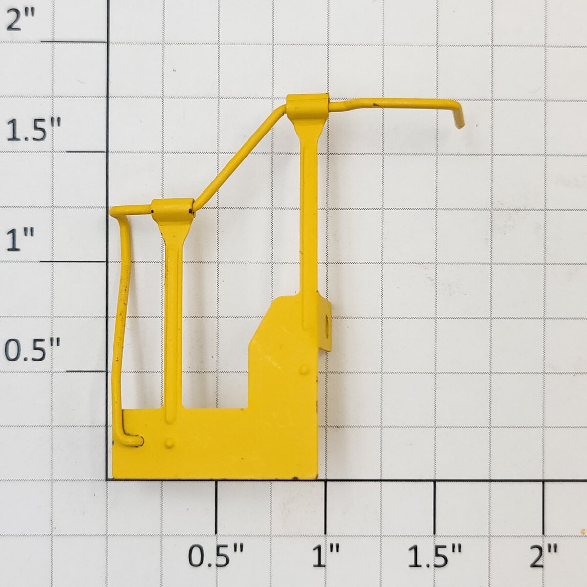 Lionel 18206-104 Left Hand Yellow Forward Handrail