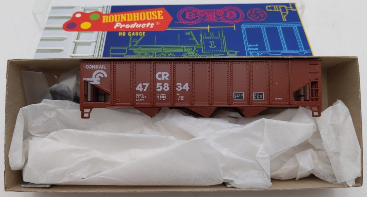 Roundhouse 1492 HO Scale Conrail 3-Bay RIB Hopper Car # 475834 Kit