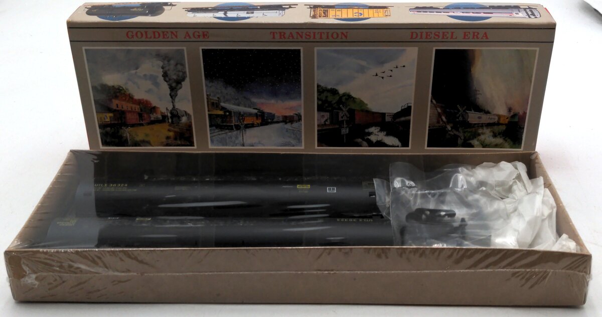 Walthers 932-5251 HO Scale 65' LPG Tank Car UTLX #38324 Plastic Kit