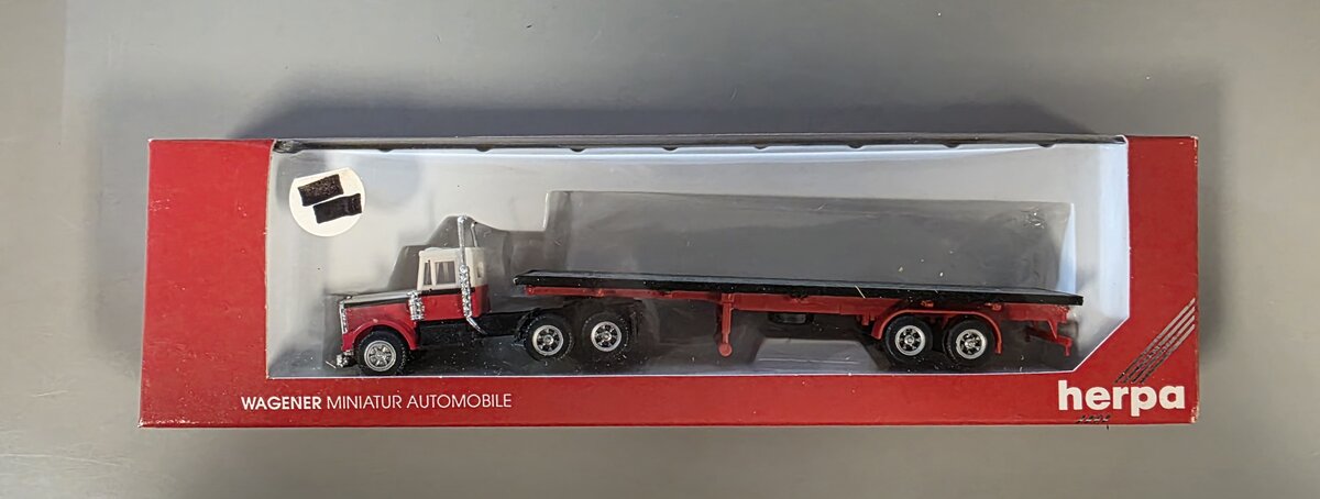 Herpa 6033 HO NEMF Tractor Trailer