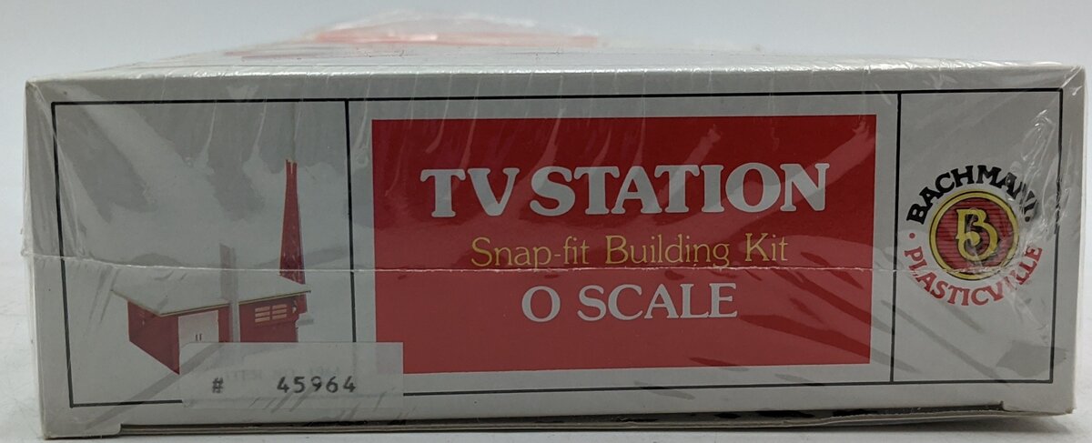 Bachmann 45964 O Plasticville TV Station Classic Snap-Fit Building Kit