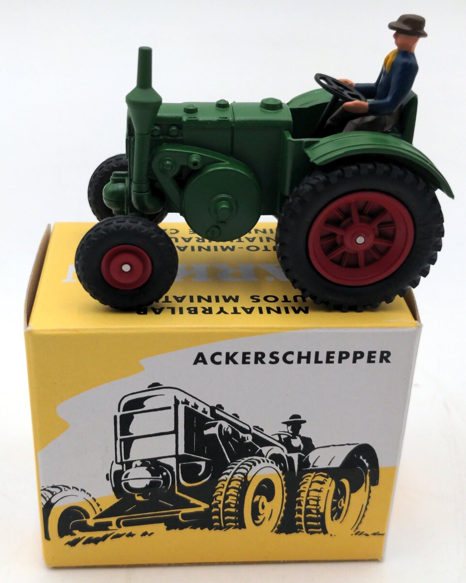 Marklin 18029 HO Scale Auto Miniature Tractor