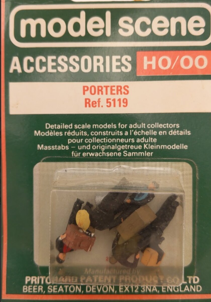 Modelscene 5119 HO / OO Porters Painted Figures