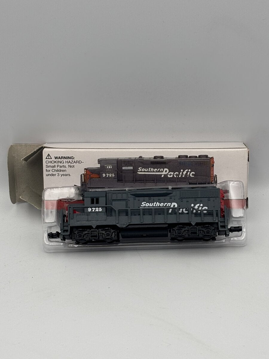 High Speed Metal 418 N Scale Southern Pacific Diesel Locomotive #9725