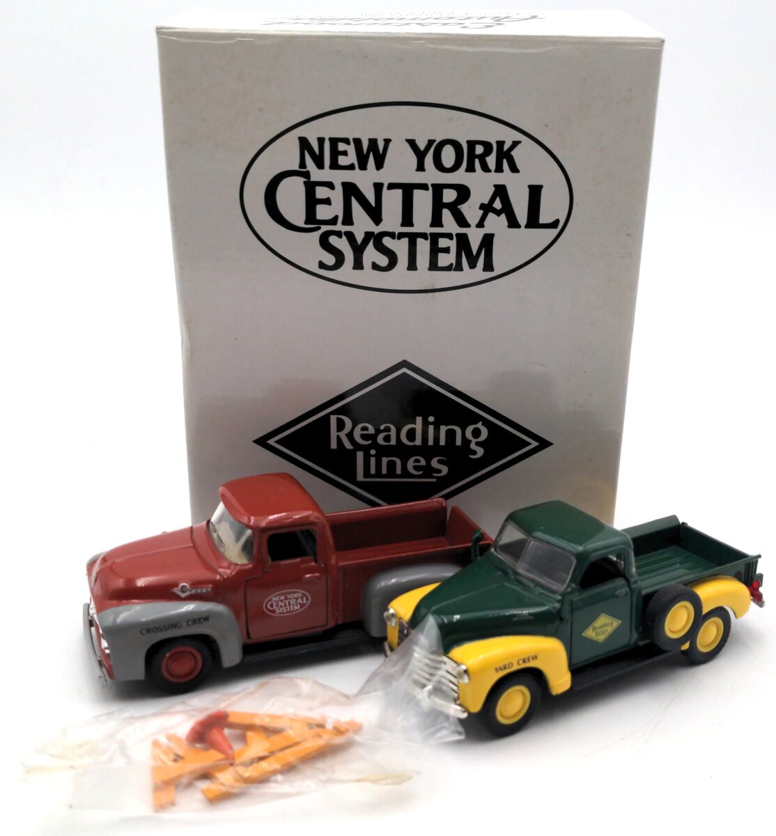 Eastwood 393500 1:43 New York Central & Reading Automobilia Trucks (Set of 2)