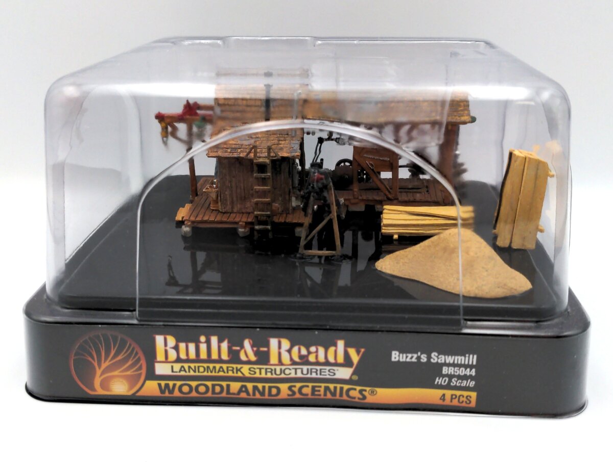 Woodland Scenics BR5044 HO Built-&-Ready Buzz's Sawmill Building