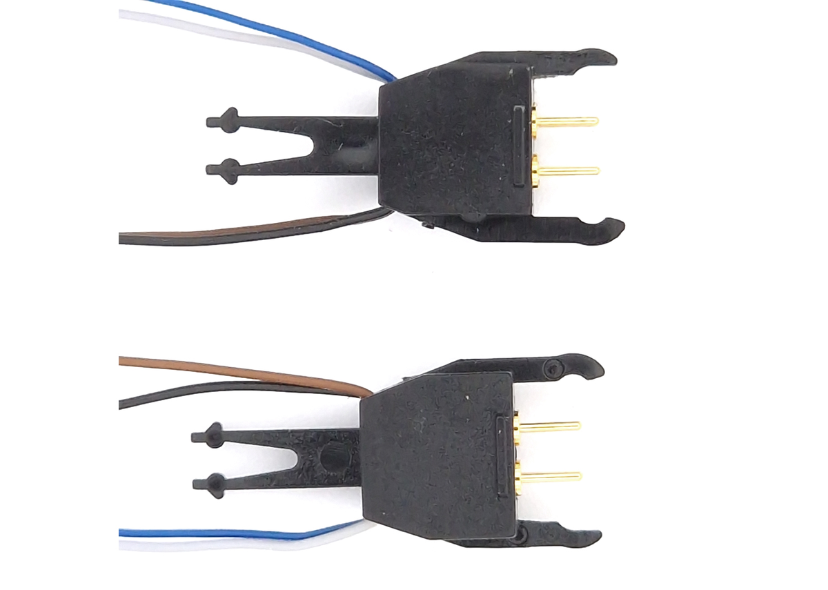 Marklin E127523 Model Train 4-pin Coupler Plug (Pack of 2)