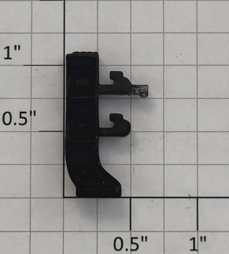 Lionel 18000-T44 Blackened Metal Left Hand Tender Front Step