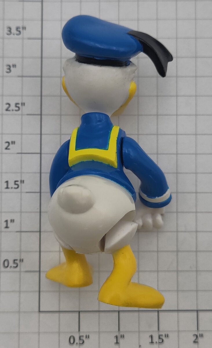 Lionel 87207-13 G Scale Donald Duck Figure for Handcar