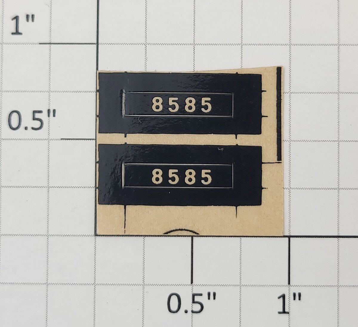 Lionel 8585-11 #8585 Number Board Decals (Set of 2)