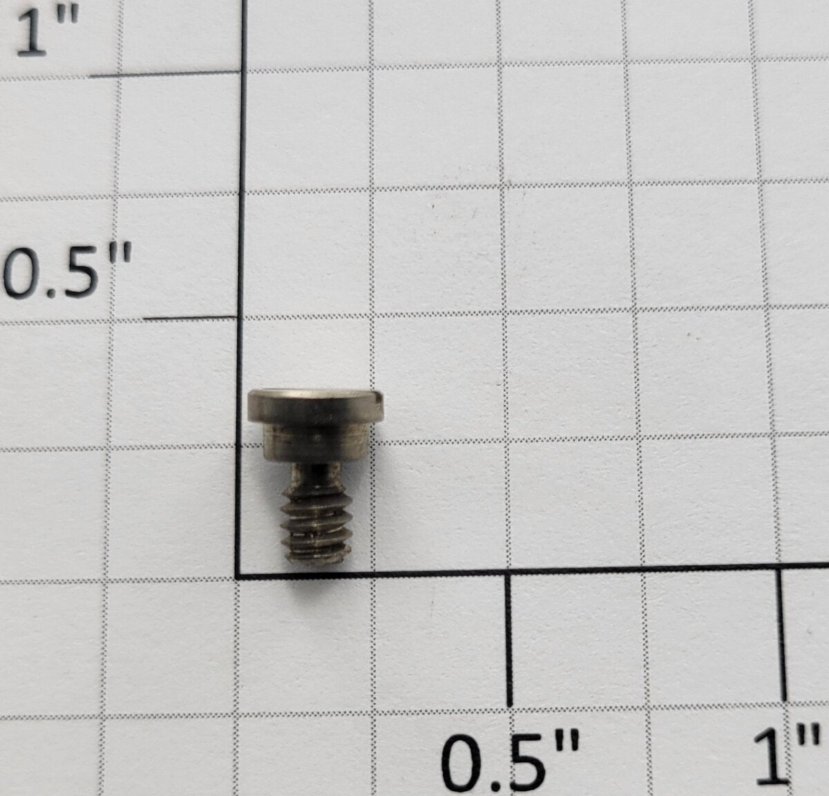 Lionel 1615-22 #6-32 x 13/64" Slotted Shoulder Screw