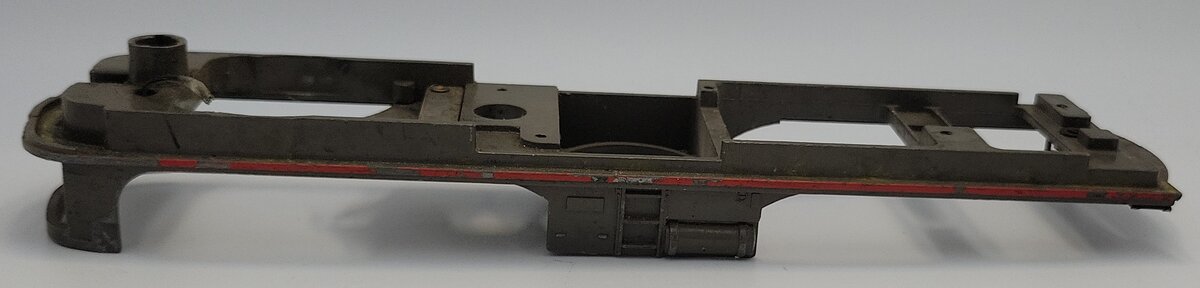Lionel 2023-15 Dark Gray Power Unit Frame with Red Striping and Broken Step