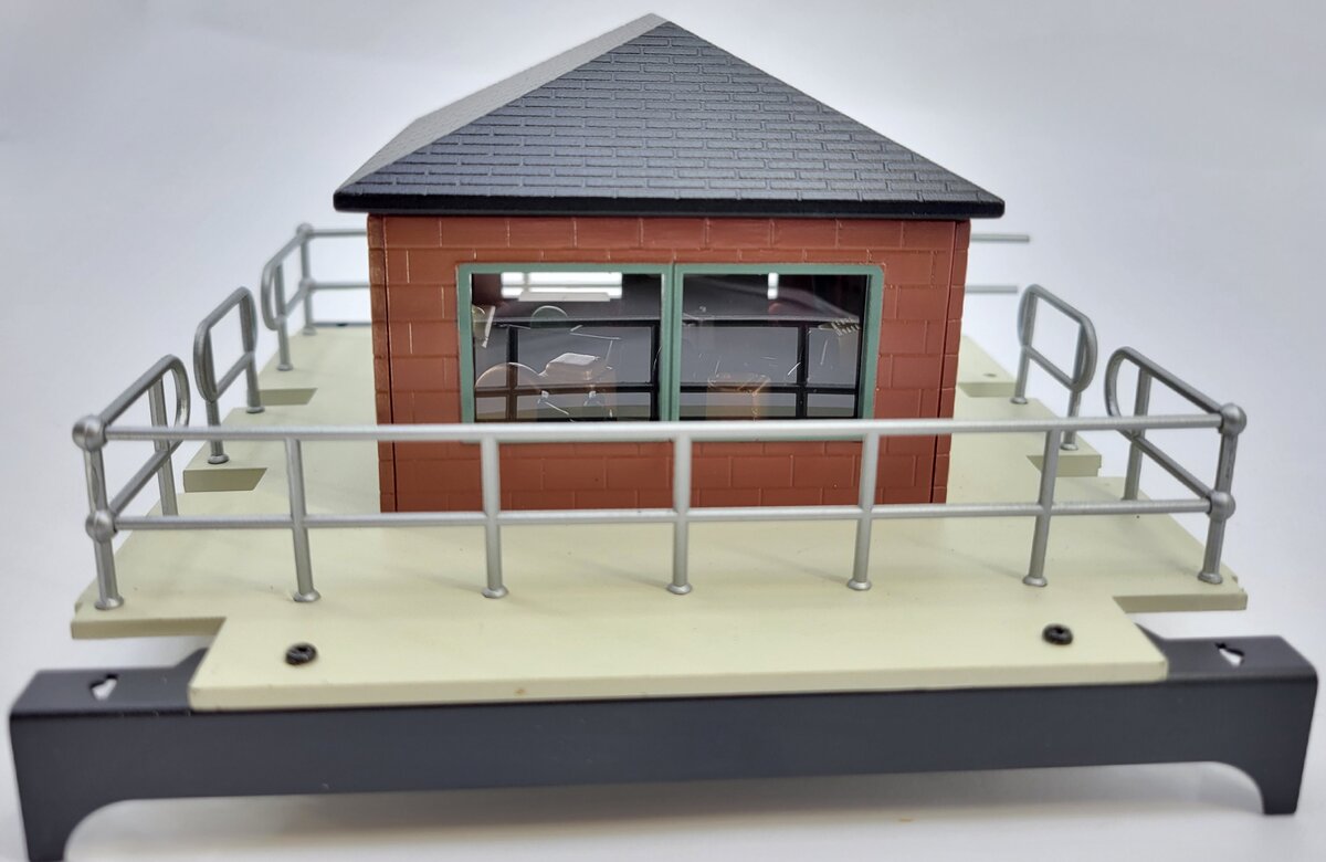 Lionel 24111-444 Swing Bridge Operators House Assembly