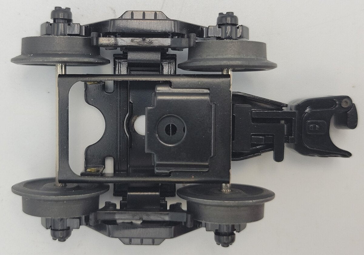 Lionel 19631-50 O Gauge Die Cast 3-Sprung Roller Bearing Operating Coupler Truck