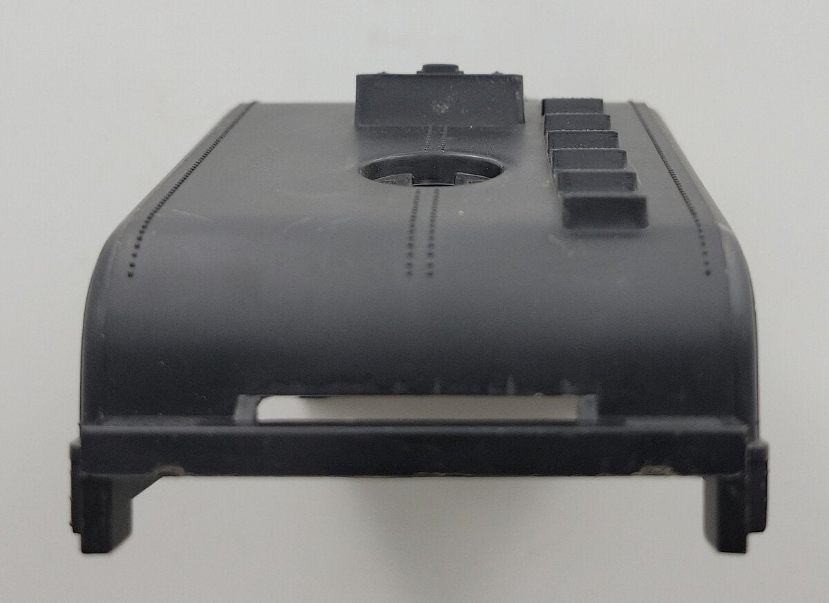 Lionel 8300T-3 A.T.S.F. Slope Back Tender Shell