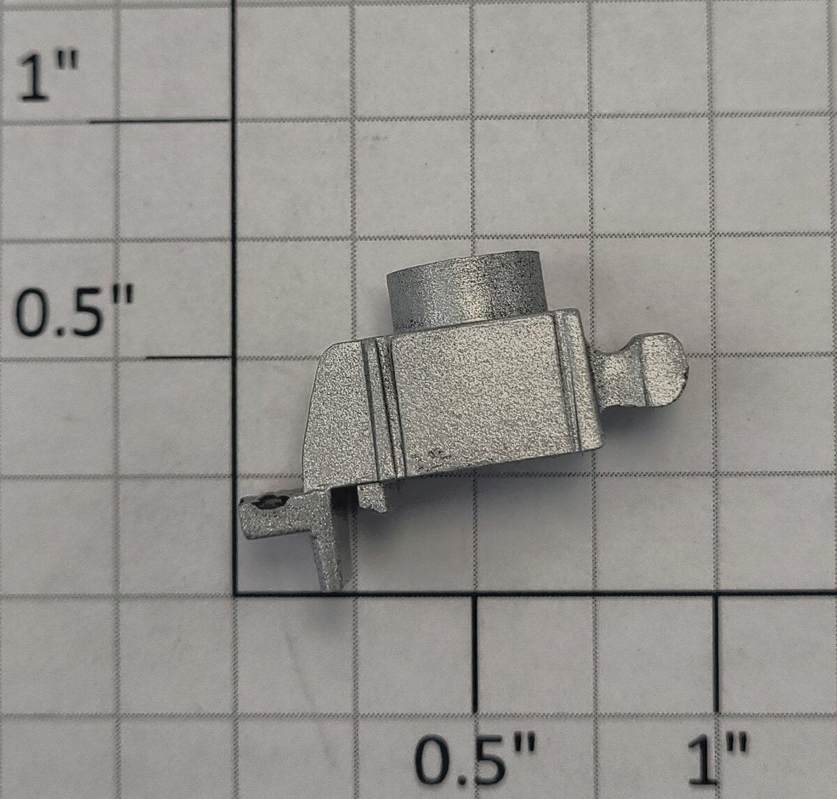 Lionel 18718-34 Silver Plastic Headlight Housing