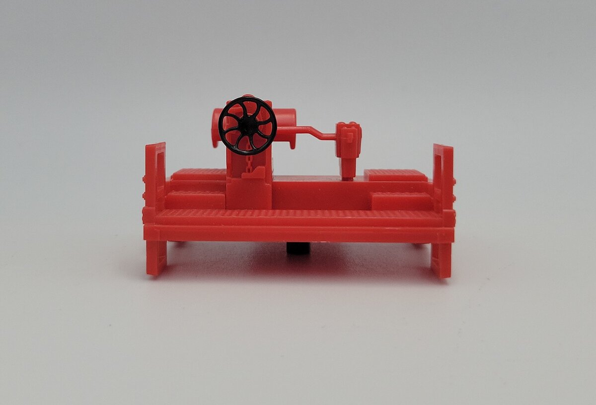 Lionel 6106936124 Red Platform Assembly with Brake Wheel
