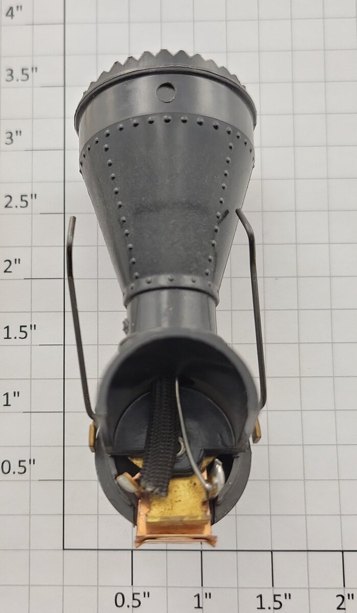 Lionel 1872-68 Smoke Stack Housing Assembly