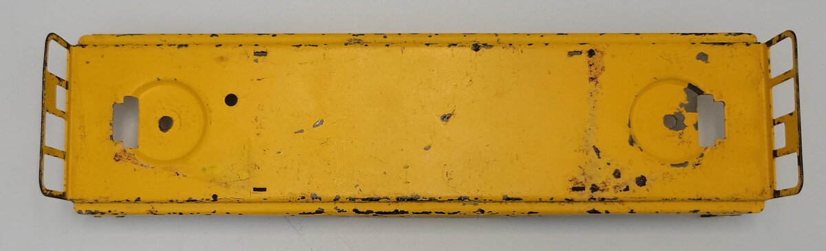 Lionel 6111-4 Metal Flat Car Frames : Light & Dark Gray , and Yellow (Set of 3)