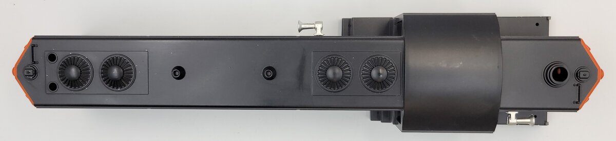 Lionel 8258-3 O Gauge Canadian National GP-7 Diesel Locomotive Shell