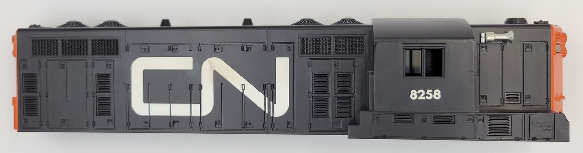 Lionel 8258-3 O Gauge Canadian National GP-7 Diesel Locomotive Shell