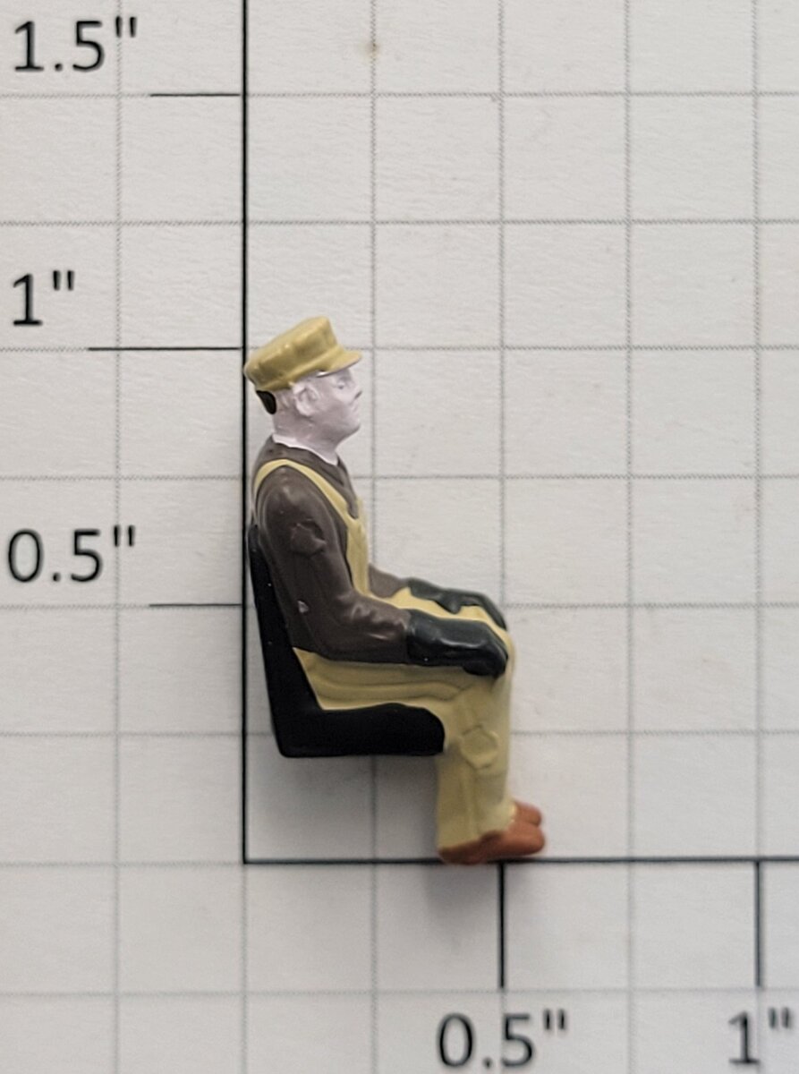 Lionel 11109-14 Brown Shirt Fireman Engineer Figure