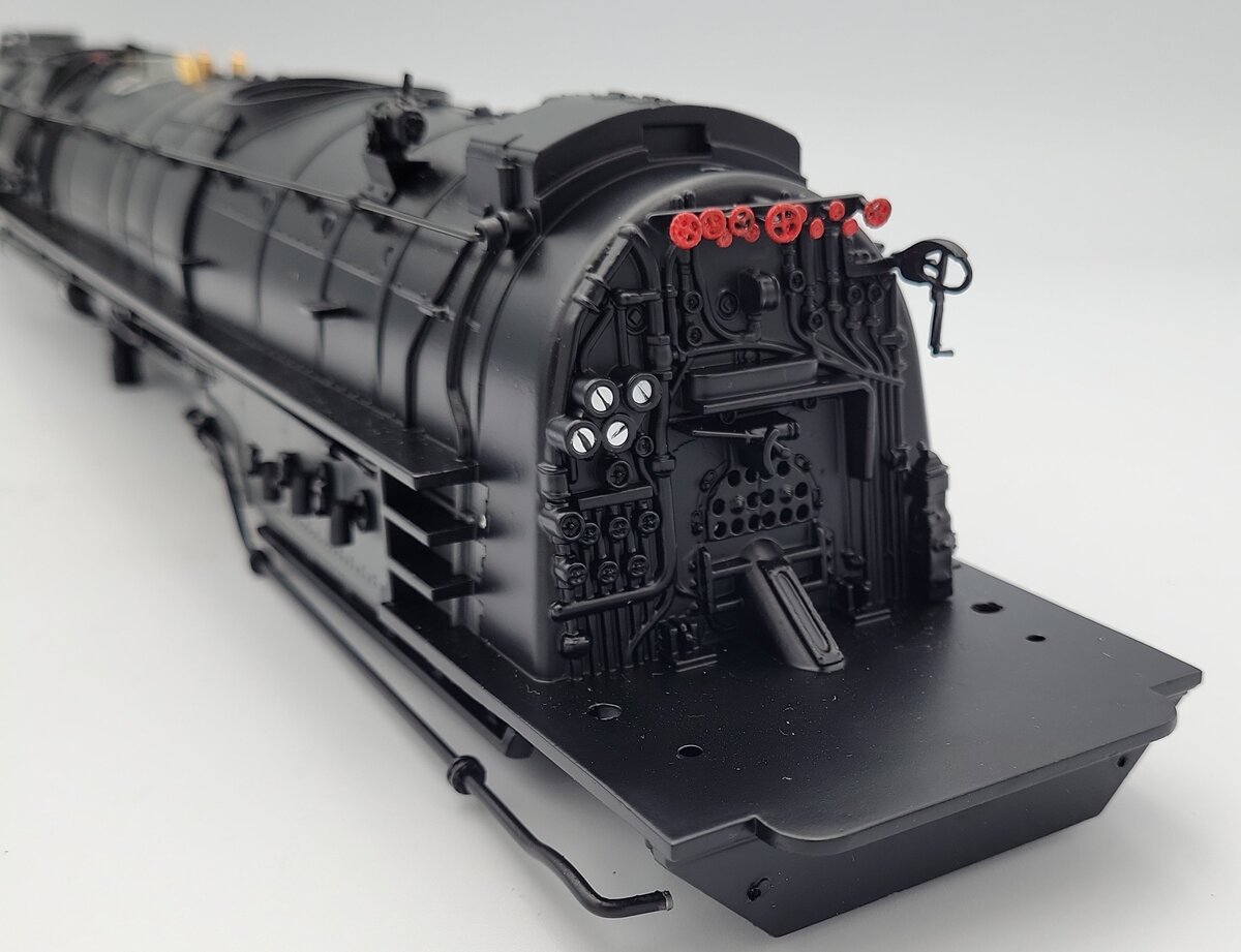 Lionel 11377-2 Great Northern EM-1 Boiler Shell #2060