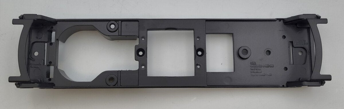 Lionel 18959-16 Die-Cast NW-2 Diesel Black Switcher Frame with Pilot Steps