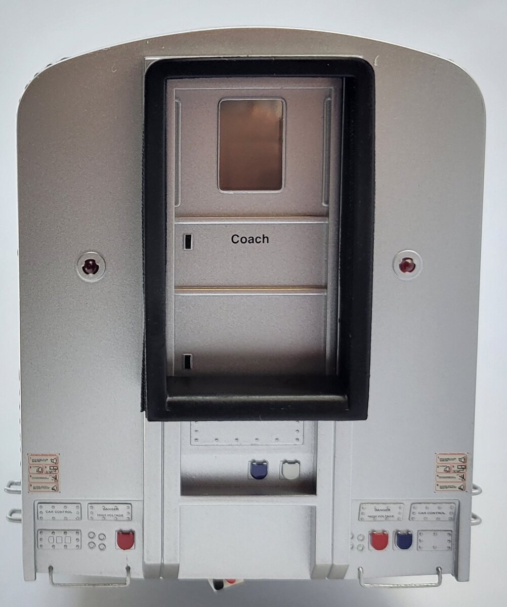 Lionel 15389-7 #34128 Amtrak Superliner Coach Shell