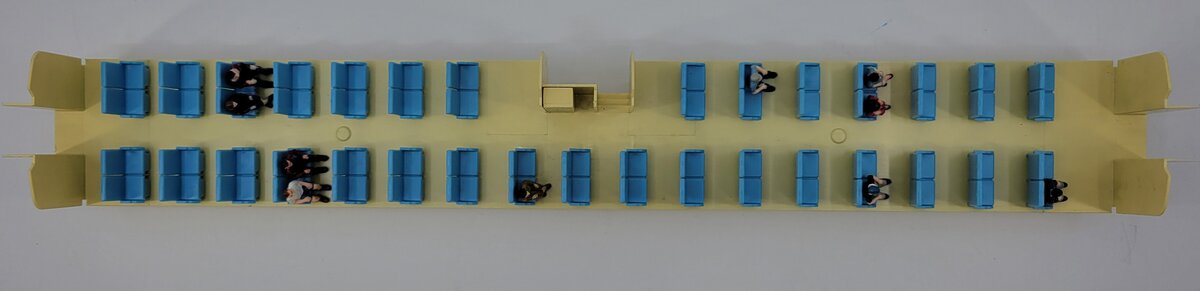 Lionel 15390-5 #600 Alaska Superliner Upper Interior
